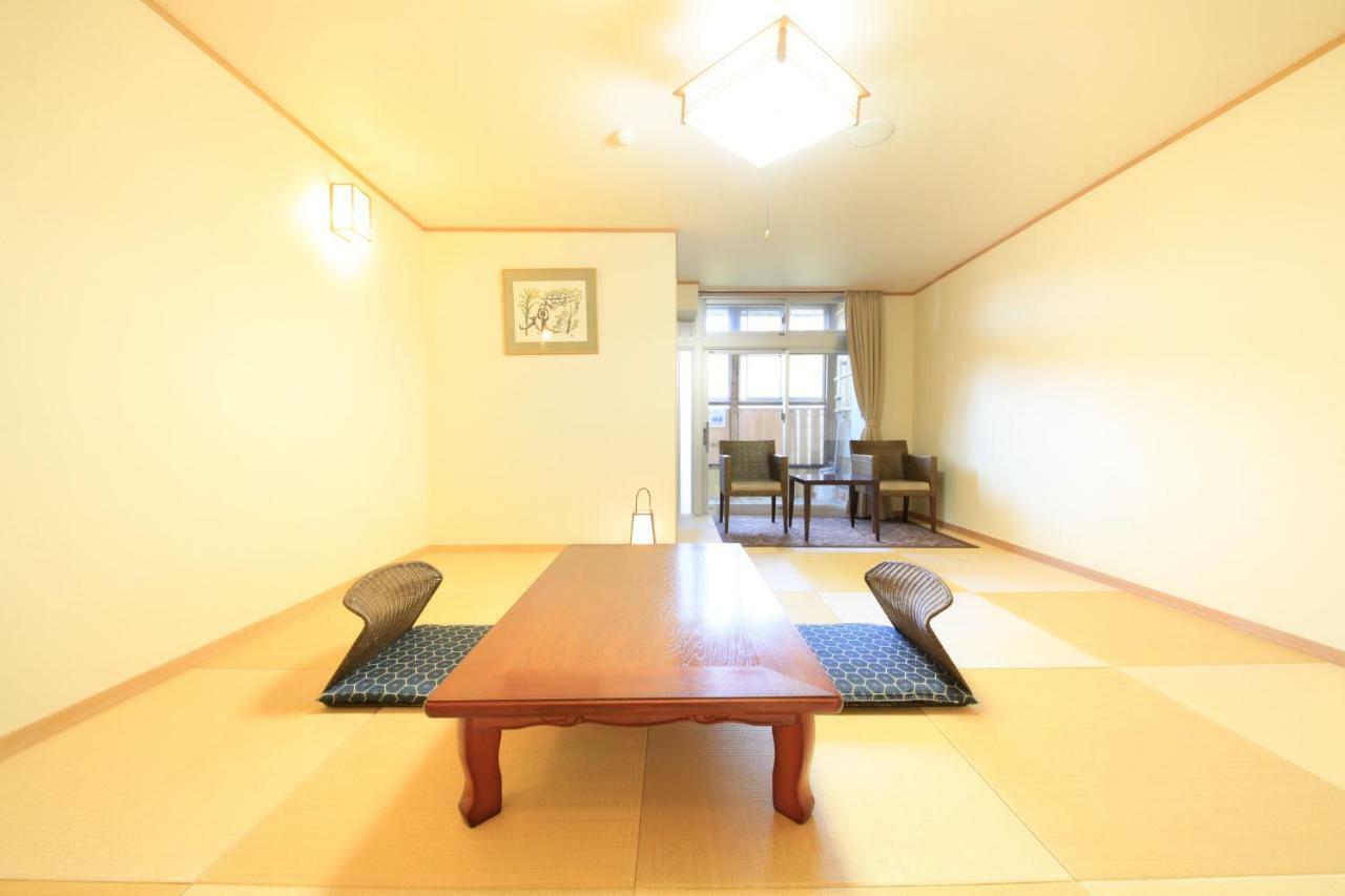 Kkr Hakone Miyanoshita Hotel Exterior photo